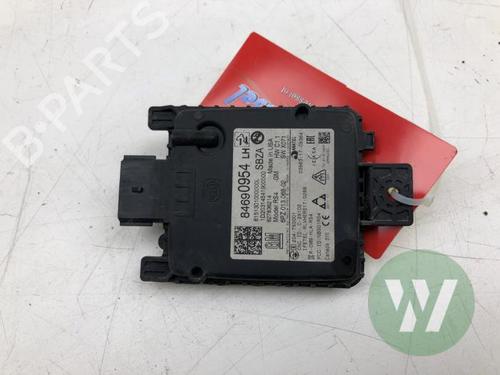 Otra OPEL INSIGNIA B Sports Tourer (Z18) 1.5 CDTi (35) (122 hp) 32392833