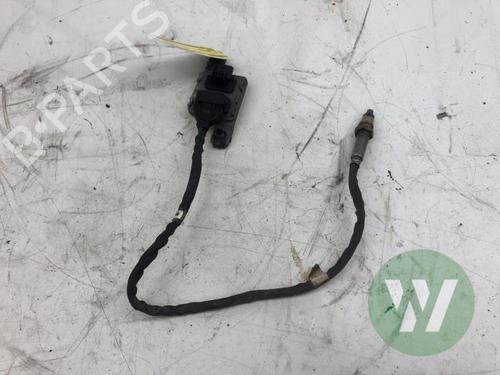 Electronic sensor VW PASSAT B8 (3G2, CB2) 2.0 TDI | BP35798174M84 - Image 3