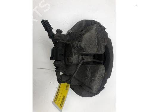 Used Left front brake caliper VW TRANSPORTER T6 Van (SGA, SGH, SHA, SHH) 2.0 TDI (114 hp) 17790554