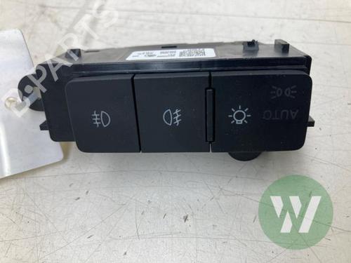 Headlight switch SKODA OCTAVIA IV (NX3, NN3, PV3) 1.4 TSI RS iV | BP39916221I24 - Image 2