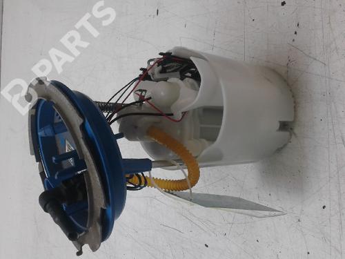 Used Fuel pump VW GOLF VII (5G1, BQ1, BE1, BE2) 1.2 TSI (86 hp) 4774992