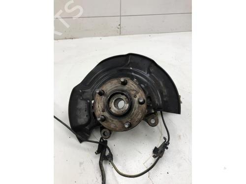 Used Right front steering knuckle TOYOTA AURIS (_E18_) 1.6 (ZRE181_, ZRE185_, ZRE185R, ZRE181R) (132 hp) 20695370
