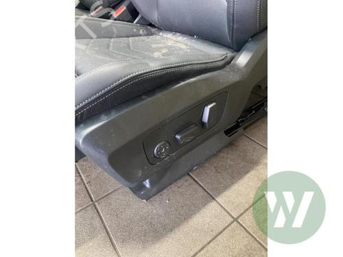 Seats set BMW X1 (U11) xDrive 30e Plug-in-Hybrid | BP39915187C78 - Image 2