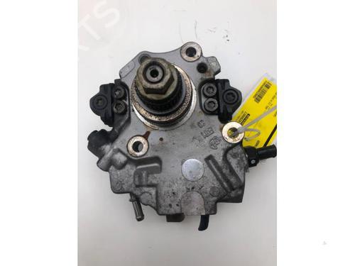 Indsprøtningspumpe MERCEDES-BENZ CLA Coupe (C117) CLA 220 CDI / d (117.303) (170 hp) 17790553