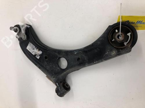 Used Right front suspension arm KIA SPORTAGE IV (QL, QLE) 1.6 GDI (132 hp) 29848683