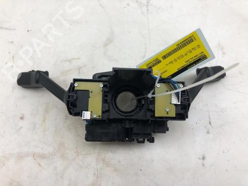 Used Switch SEAT LEON Sportstourer (KL8, KLD) 1.5 eTSI (150 hp) 30523128