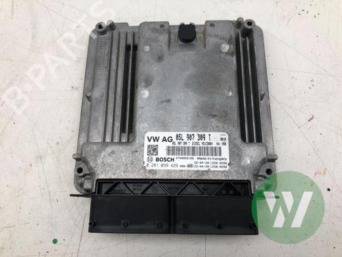 Used Engine control unit (ECU) Engine control unit (ECU) SKODA OCTAVIA III Combi (5E5, 5E6) 2.0 TDI (150 hp) 33792599 33792599