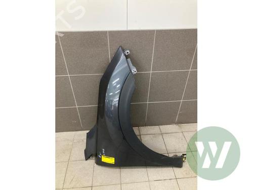 BP32179775C42 main image