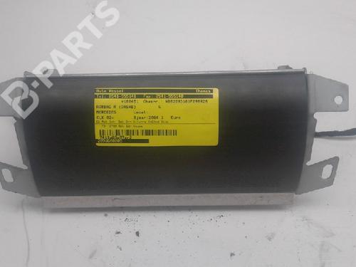 Used Passenger airbag MERCEDES-BENZ CLK (C209) CLK 270 CDI (209.316) (170 hp) 4835932