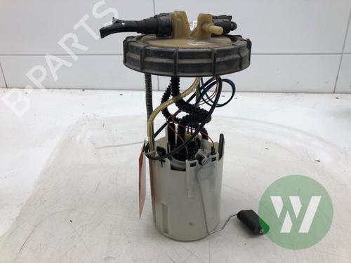 Used Fuel pump MERCEDES-BENZ SPRINTER 3,5-t Bus (B906) 316 CDI (906.731, 906.733, 906.735) (163 hp) 32632349