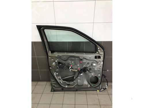 Used Left front door Left front door TOYOTA YARIS CROSS (MXP_) 1.5 Hybrid (MXPJ10) (116 hp) 39913761 39913761