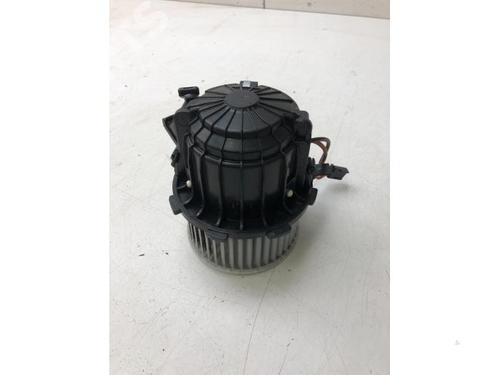 Heater blower motor AUDI A4 B8 Avant (8K5) 2.0 TDI | BP11978651M62 