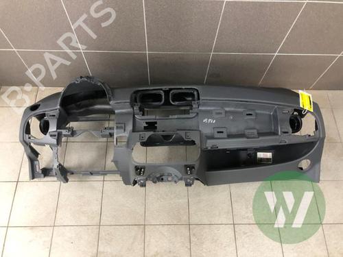 Used Dashboard Dashboard FIAT 500 (312_) 1.2 (312AXA1A) (69 hp) 33445504 33445504