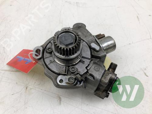 Used Injection pump Injection pump OPEL VIVARO C Van (K0) 2.0 (144 hp) 33713227 33713227