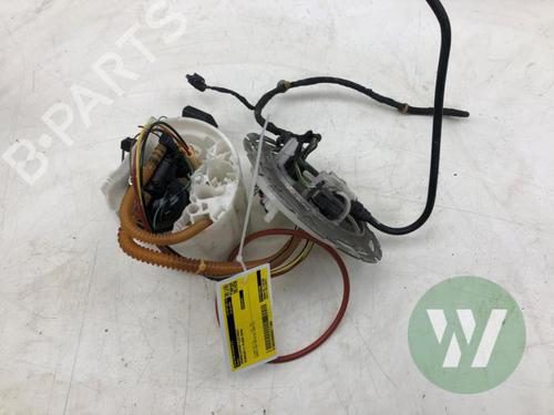 Used Fuel pump Fuel pump MERCEDES-BENZ A-CLASS Saloon (V177) A 250 e (177.186) (218 hp) 40286216 40286216