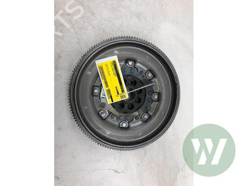 Volano VW TIGUAN ALLSPACE (BW2, BJ2) 2.0 TDI 4motion (200 hp) 32011262