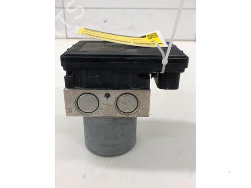 Used ABS pump KIA SPORTAGE IV (QL, QLE) 1.6 CRDi (116 hp) 29848665