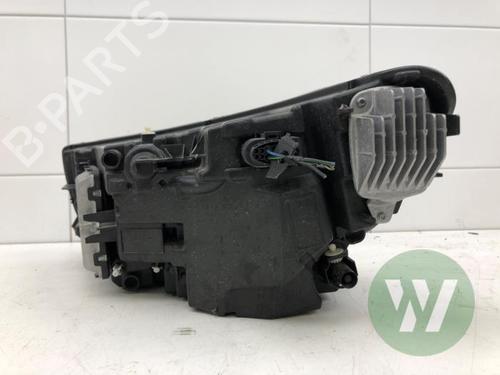 Right headlight VOLVO XC40 (536) T3 | BP38601338C29 - Image 2