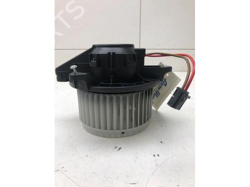 Motor calefaccion VOLVO XC40 (536) D3 (150 hp) 16915112