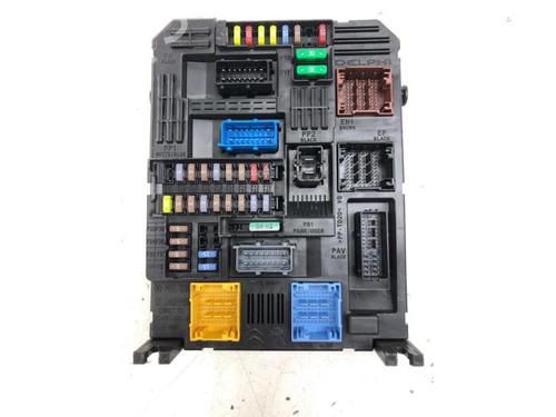 Fuse box OPEL CROSSLAND X / CROSSLAND (P17, P2QO) 1.2 (75) | BP23644635E1
