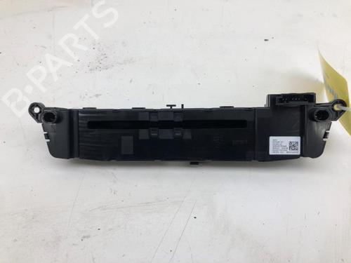 Switch BMW X1 (F48) sDrive 20 i | BP30319986I30