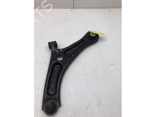 Used Left front suspension arm FORD ECOSPORT 1.0 EcoBoost (125 hp) 22384846