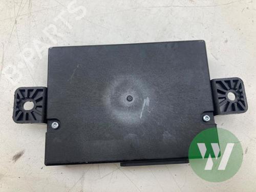 Andre LAND ROVER RANGE ROVER VELAR (L560) 2.0 P400 Hybrid 4x4 | BP38156085O1 - Image 2