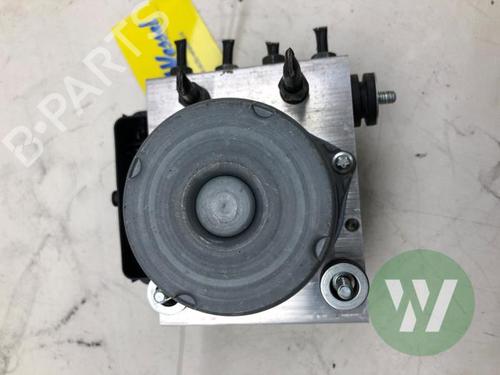 Used ABS pump ABS pump RENAULT MEGANE E-TECH SUV EV60 (BNJ1) (218 hp) 39914348 39914348