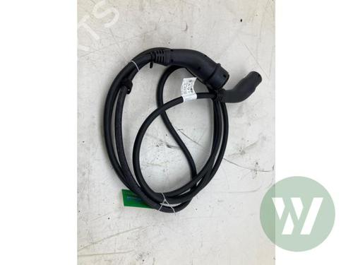 Used Cable Cable PORSCHE TAYCAN (Y1A) 4S Performance Battery Plus (Y1ADB1) (571 hp) 39914763 39914763