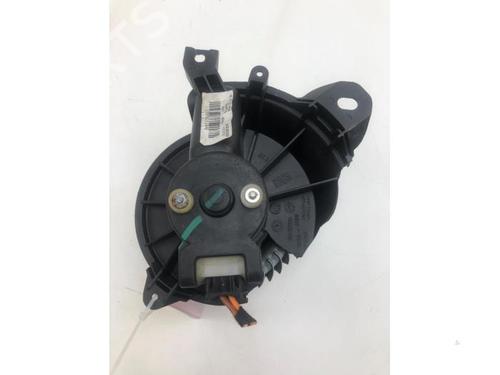 Used Heater blower motor OPEL ADAM (M13) 1.2 (69 hp) 18074075