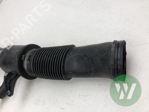 Pipe LAND ROVER RANGE ROVER VELAR (L560) 2.0 P400 Hybrid 4x4 | BP38182414M125 - Image 3