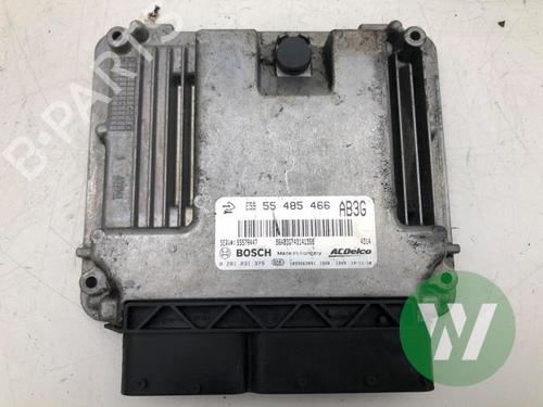 Used Engine control unit (ECU) Engine control unit (ECU) 36880699 36880699