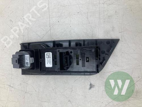 Used Switch Switch SKODA OCTAVIA IV Combi (NX5, PV5) 1.5 TSI (116 hp) 39916380 39916380