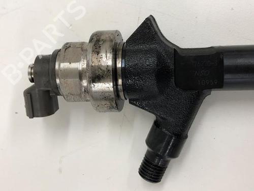 Injector OPEL MERIVA A MPV (X03) 1.7 CDTI (E75) | BP26957727M100 