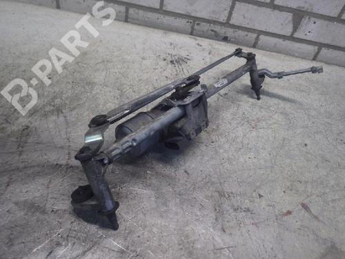Used Front wiper motor VW GOLF VI (5K1) 2.0 TDI (110 hp) 4778949