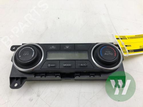 Comando clima NISSAN NV200 Van e-NV (ME0N) (109 hp) 31748501