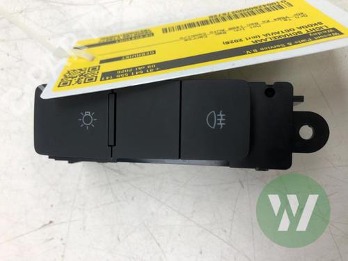 Used Headlight switch Headlight switch SKODA OCTAVIA IV Combi (NX5, PV5) 1.5 TSI (116 hp) 39916375 39916375