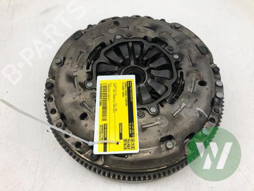 Used Flywheel Flywheel VW CADDY V Box Body/MPV (SBA, SBH) 1.5 TGI CNG (131 hp) 39915529 39915529