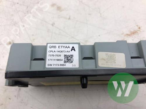 Fuse box JAGUAR F-PACE (X761) 2.0 Ti4 AWD | BP32151772E1 - Image 3