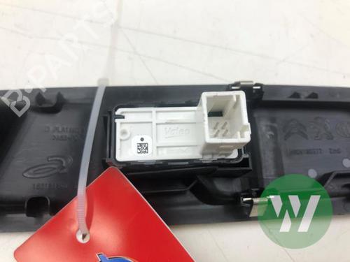 Right front window switch OPEL VIVARO C Van (K0) 2.0 | BP33721253I26 - Image 4