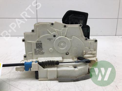 Used Electronic module Electronic module PORSCHE TAYCAN Cross Turismo (Y1B) 4S Performance Battery Plus (Y1BDB1) (571 hp) 39916071 39916071