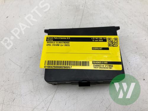 Used Electronic module Electronic module OPEL VIVARO C Van (K0) VIVARO-E (136 hp) 39914641 39914641