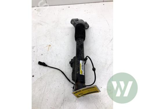 Used Right rear shock absorber Right rear shock absorber MERCEDES-BENZ GLE (V167) AMG GLE 53 EQ Boost 4-Matic+ (167.161) (435 hp) 34166513 34166513