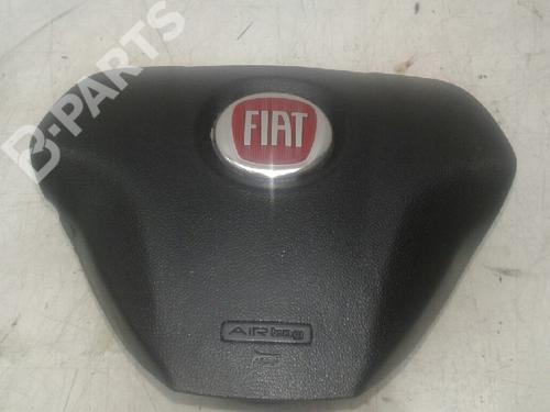 Used Driver airbag FIAT FIORINO Box Body/MPV (225_) 1.4 (225BXA1A, 225BXF1A) (73 hp) 4777646