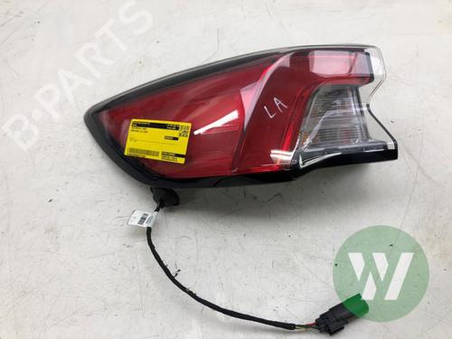 left-taillight-ford-kuga-iii-dfk-2019-39915394 main image
