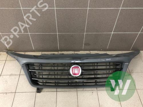 Calandre FIAT DUCATO Van (250_) 140 Natural Power (136 hp) 33163313