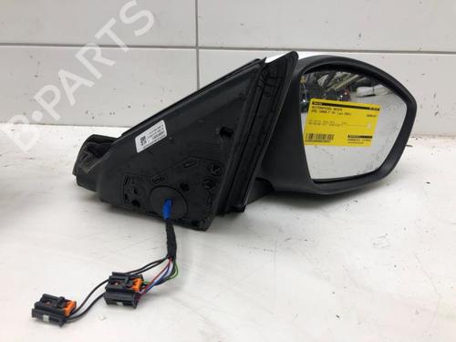 Used Right mirror OPEL CORSA F (P2JO) 1.2 (68) (75 hp) 20137616