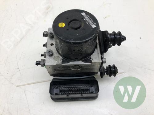 Used ABS pump ABS pump AUDI TT (8J3) 2.0 TFSI (200 hp) 33244755 33244755