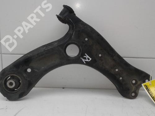 Used Right front suspension arm AUDI A1 (8X1, 8XK) 1.6 TDI (105 hp) 4712618
