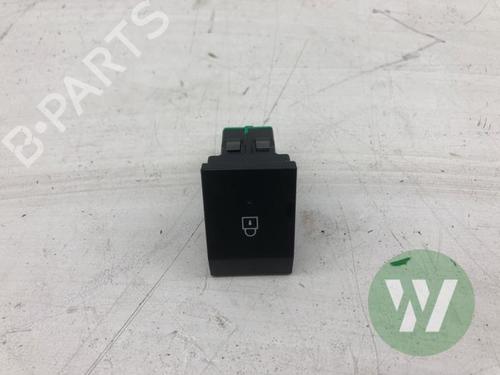 Used Switch Switch OPEL ASTRA L Sports Tourer (OV5) 1.2 (FRHNPJ) (110 hp) 39914211 39914211